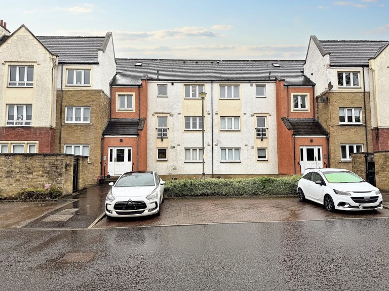 Straiton Place, Blantyre, G72