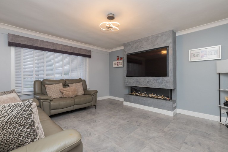 Ansdell Avenue, Blantyre, G72