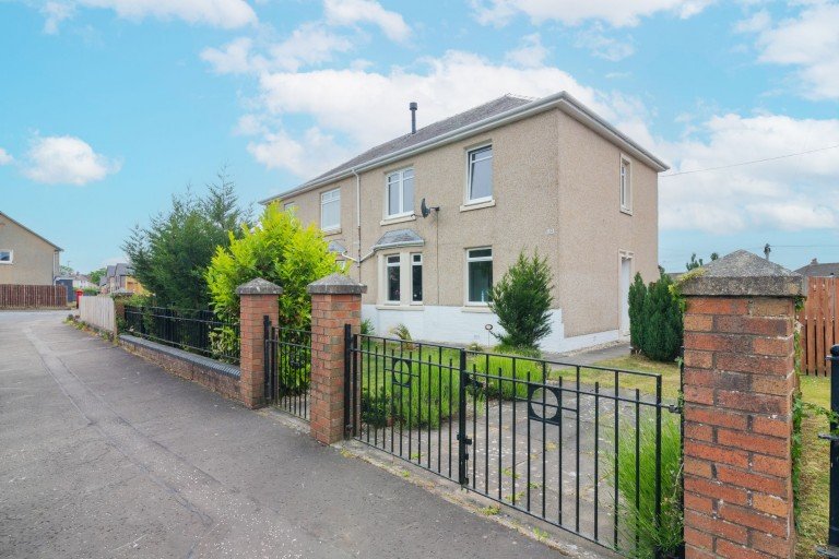 Lindsay Crescent, Largs, KA30