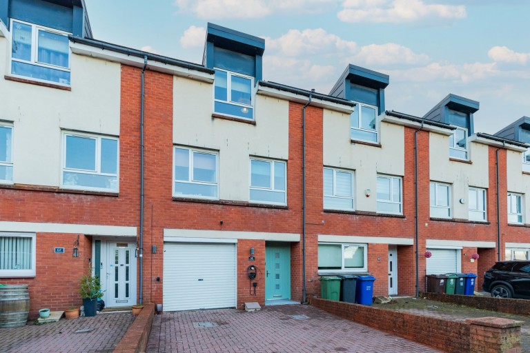 Kings Road, Elderslie, PA5