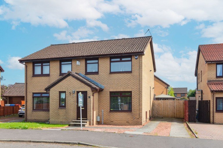 Morriston Park Drive, Cambuslang, G72