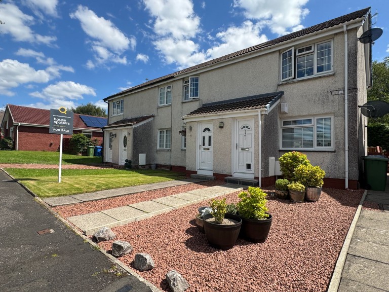 Invergarry Gardens, Thornliebank, G46