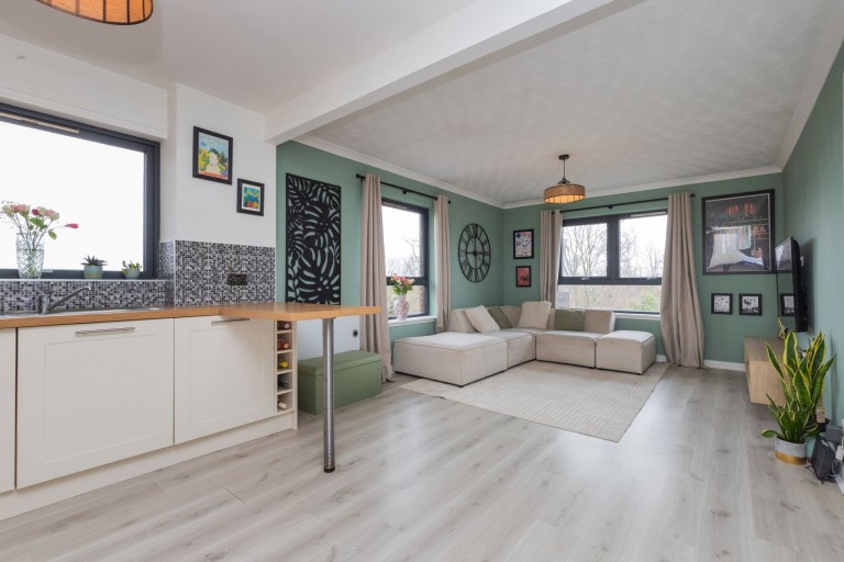 Mansionhouse Gardens, Glasgow, G41