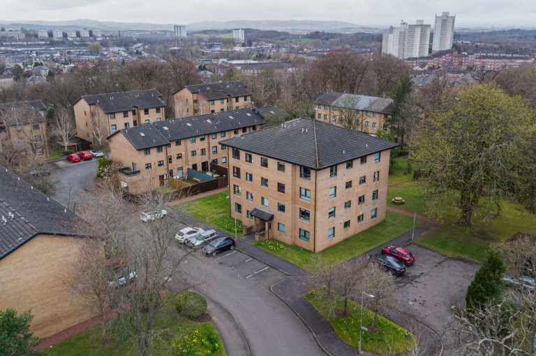 Mansionhouse Gardens, Glasgow, G41